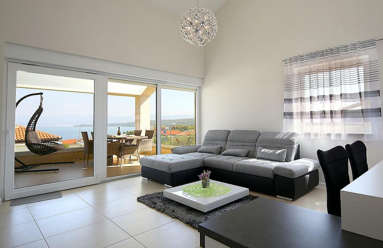 Apartment Porpo Malinska Eksteriør billede